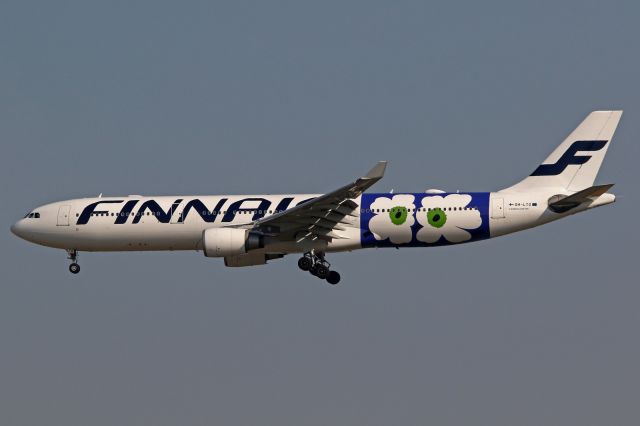 OH-LTO — - "Marimekko Unikko" livery