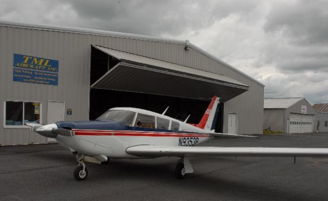 Piper PA-24 Comanche (N9353P)