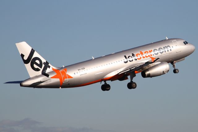 Airbus A320 (VH-VGR)