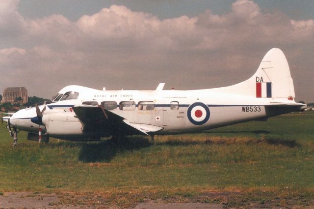 Hawker Siddeley Dove (G-DEVN) - Seen here in Jun-86.br /br /Registration cancelled 16-Nov-90.