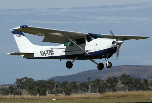 Cessna Skylane (VH-TRE)