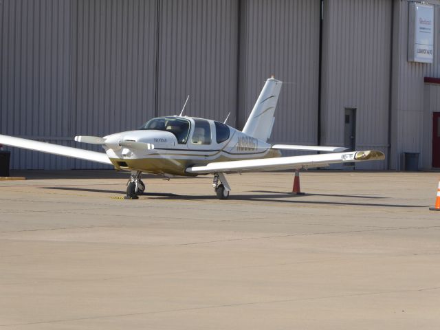 Socata TB-20 Trinidad (N988GT)