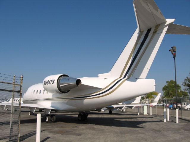 Canadair Challenger (N684TS) - Parked at Santa Ana