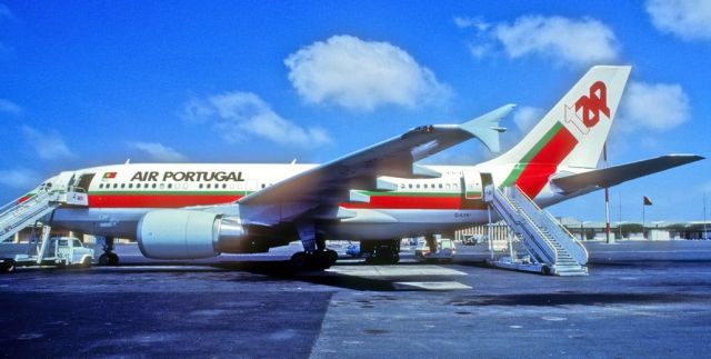 Airbus A310 (CS-TEJ) - 1989 - Now Stored