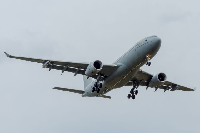 Airbus A330-200 (ZZ-334) - A332 Voyager  /ZZ334/ RAF   Spotting EPRZ
