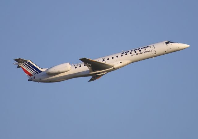 Embraer ERJ-145 (F-GUBC)