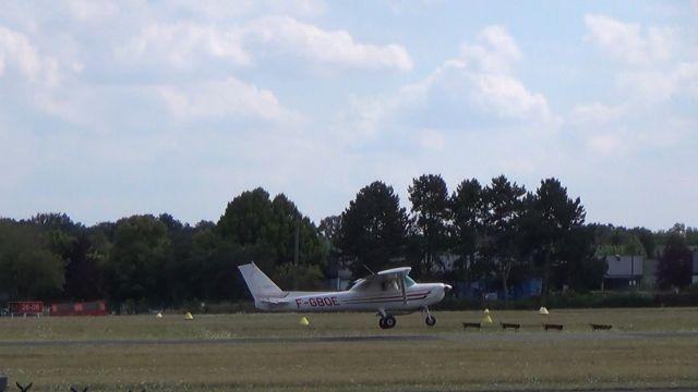 Cessna Commuter (F-GBQE)