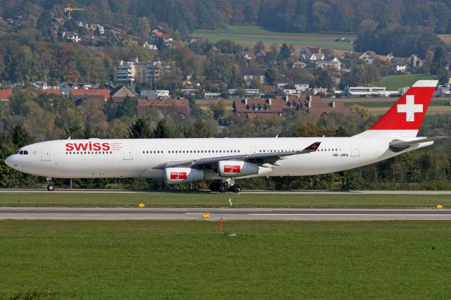 Airbus A340-300 (HB-JMG)