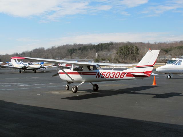 Cessna 152 (N50308) - A very nice aircraft.