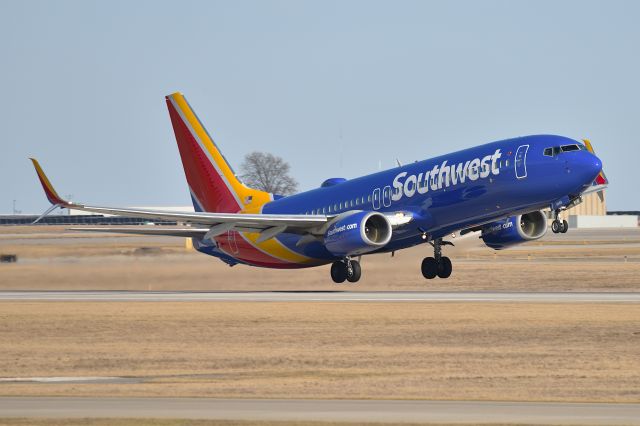 Boeing 737-800 (N8669B) - 23R 02-28-25