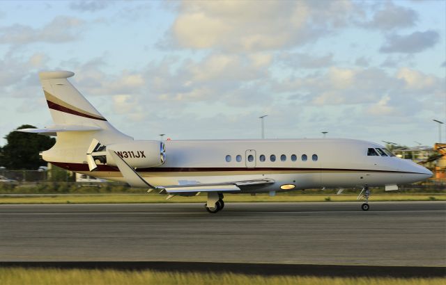 Dassault Falcon 2000 (N311JX)