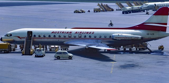 SUD-EST SE-210 Caravelle (OE-LCE) - August 1969 at Vienna (LOWW)