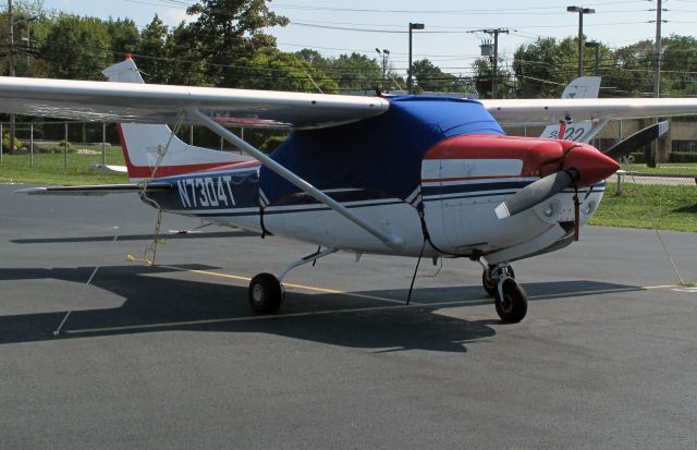 Cessna Skylane (N7304T)