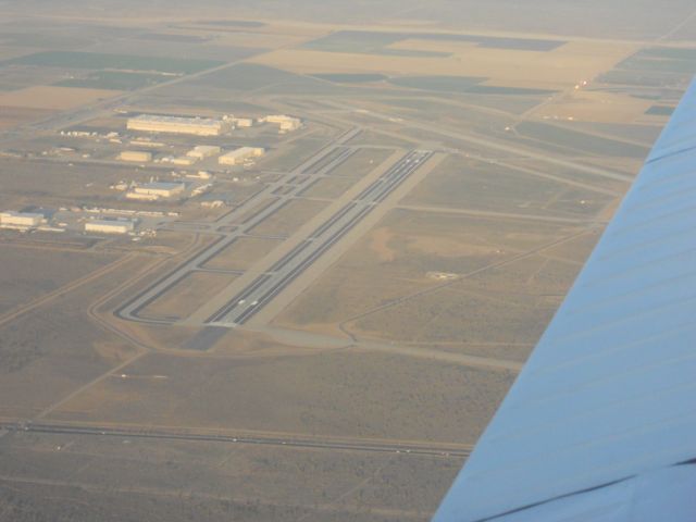 Piper Cherokee (N29115) - Runway 7/22 of KPMD from the back seat of N29115