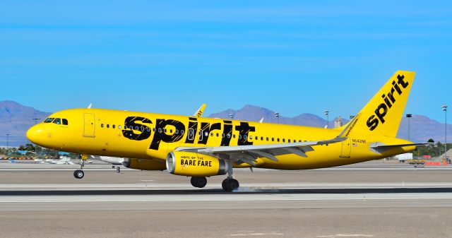 Airbus A320 (N642NK) - N642NK Spirit Airlines 2015 Airbus A320-232(WL) - cn 6586 - Las Vegas - McCarran International Airport (LAS / KLAS)br /USA - Nevada October 24, 2015br /Photo: Tomás Del Coro