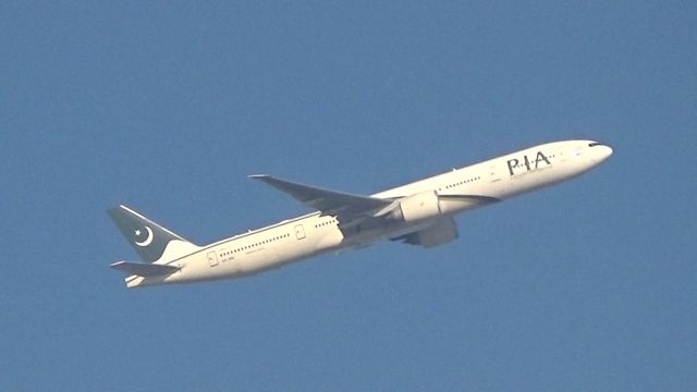 BOEING 777-300 (AP-BID) - PIAs youngest 777-300ER departing to Lahore Allama Iqbal International.