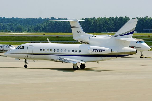 Dassault Falcon 900 (N585BP)