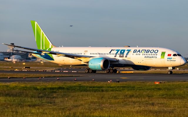 Boeing 787-9 Dreamliner (VN-A819)