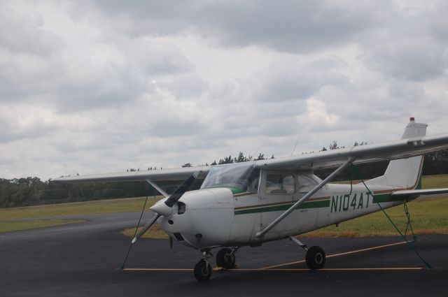 Cessna Skyhawk (N104AT)