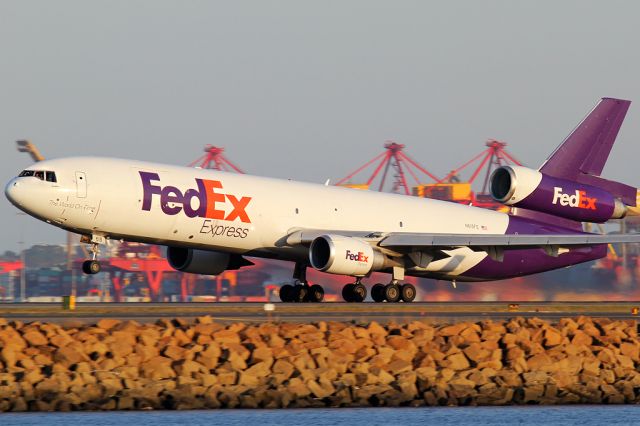 Boeing MD-11 (N615FE)