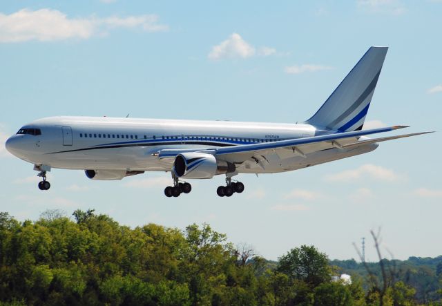 BOEING 767-200 (SWQ767)