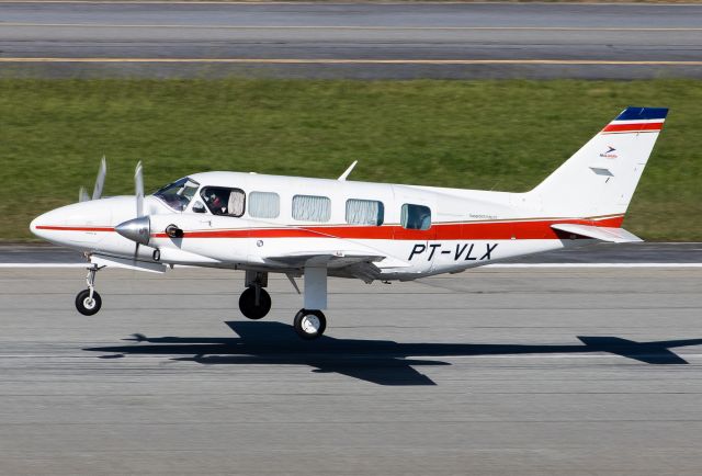 PT-VLX —