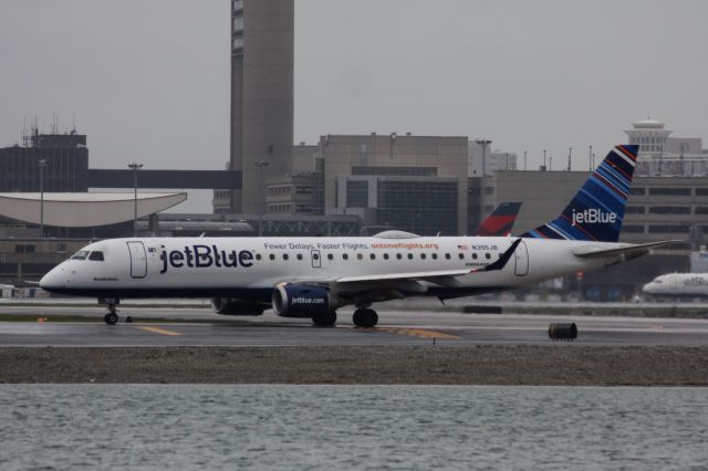 Embraer ERJ-190 (N355JB) - Now wearing Fewer Delays.Faster Flights ontimeflights.org titles.