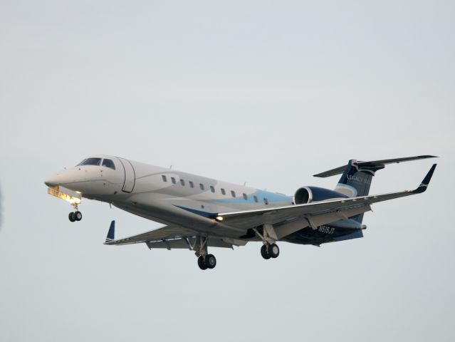 Embraer ERJ-135 (N515JT) - Spotting at Chicago Midway!