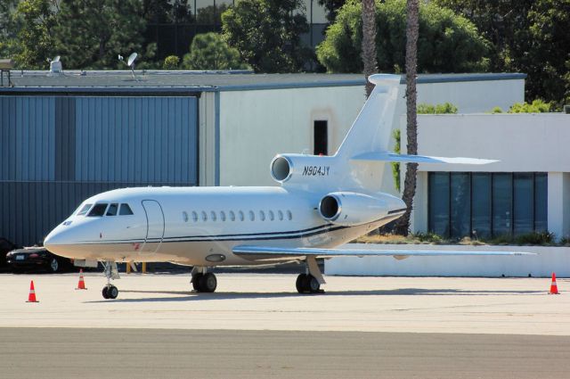 Dassault Falcon 900 (N904JY)