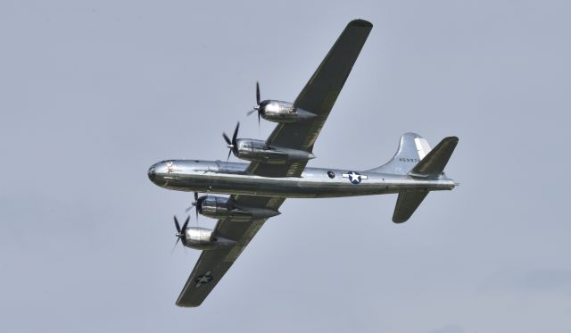 Boeing B-29 Superfortress (N69972) - Airventure 2017