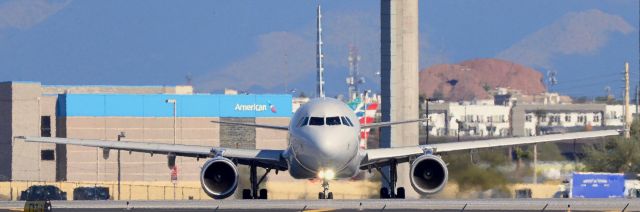 Airbus A321 (N181UW) - phoenix sky harbor 28DEC19