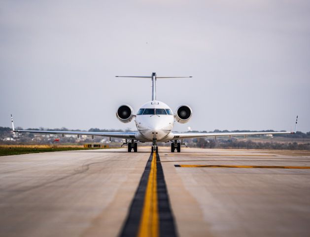 Canadair Regional Jet CRJ-200 (N510SJ)