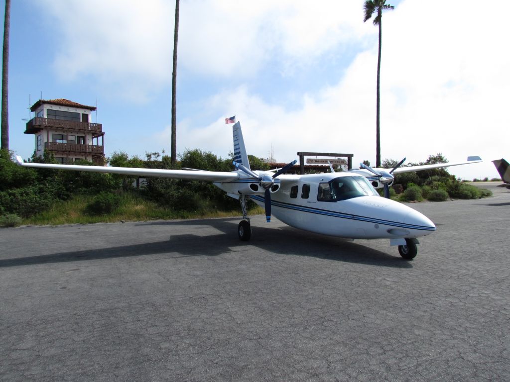 Aero Commander 500 (N67SS)