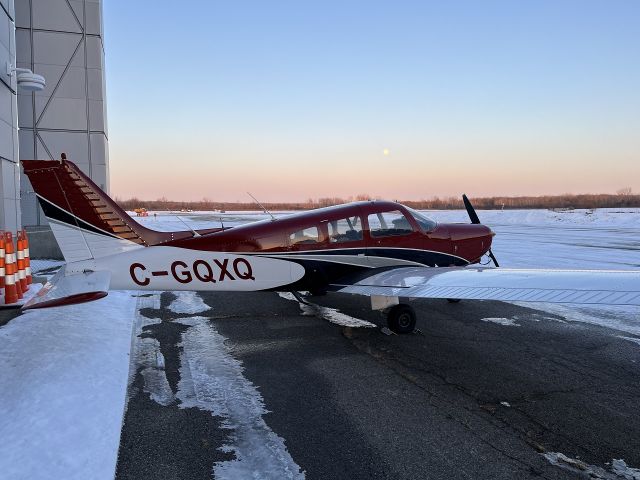 Piper Cherokee (C-GQXQ)