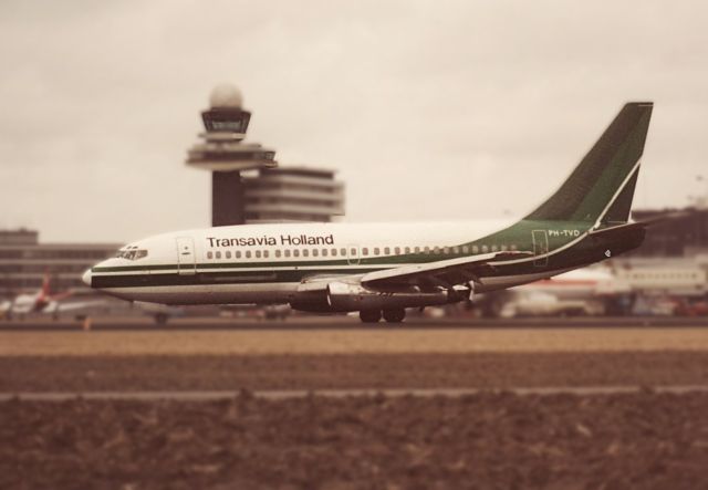 Boeing 737-200 (PH-TVD) - Transavia Holland B737-2K2CA cn20943 Amsterdam Schiphol jrn85