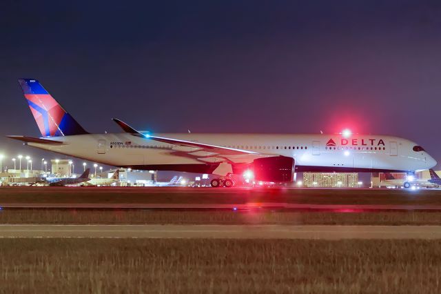 Airbus A350-900 (N501DN) - Arriving KATL on delivery flight