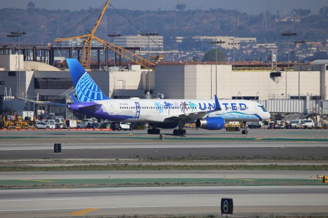 Boeing 757-200 (N14106)