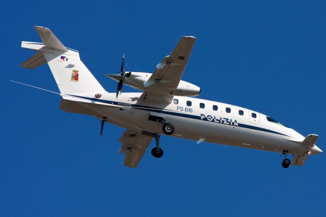 Piaggio P.180 Avanti (PSB16)