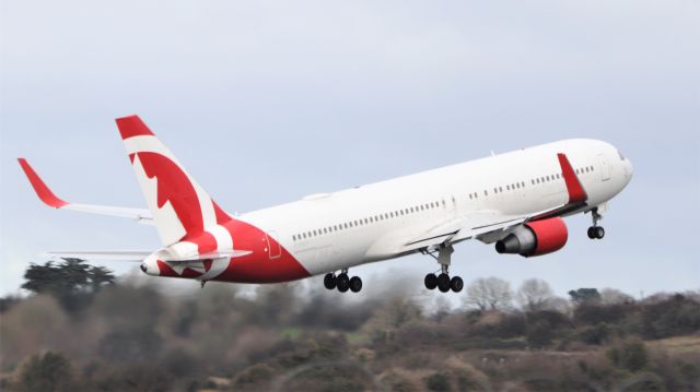 BOEING 767-300 (C-FMLV) - air canada rouge b767-316er c-fmlv dep shannon for toronto 23/12/20.