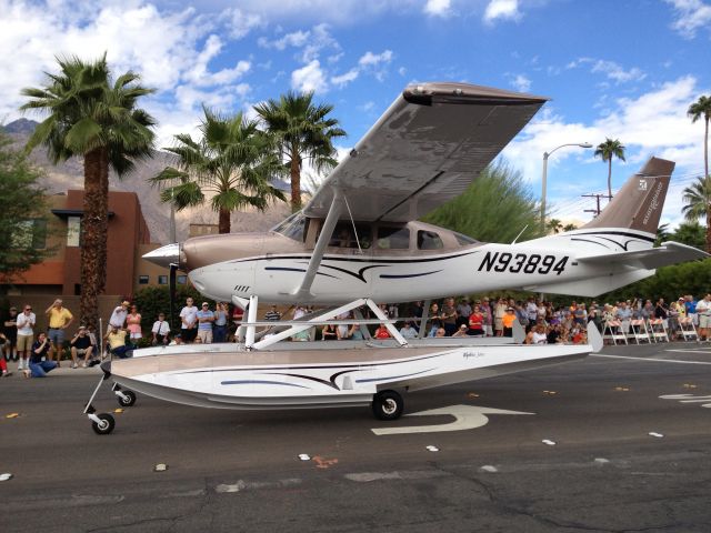 Cessna 206 Stationair (N93894) - AOPA Parade of Planes - Palm Springs