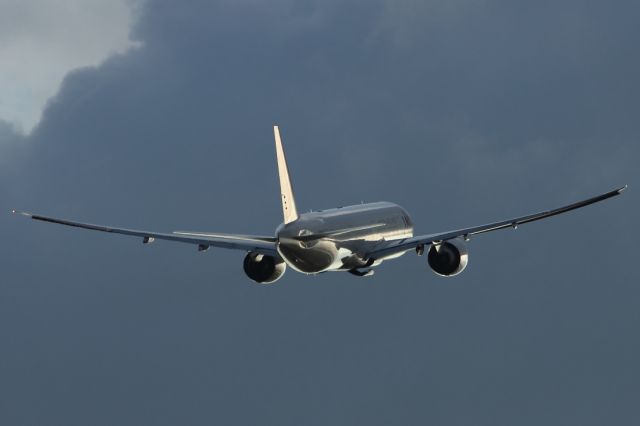 Boeing 777-200 — - JAL B777-300ER on return flight to Japan.