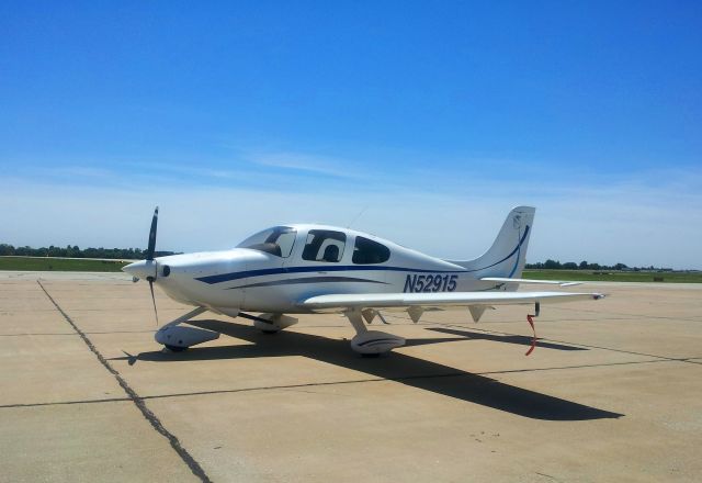 Cirrus SR-20 (N52915) - Cirrus SR-20, N52915, Available for rent at Alpha Air Center, KJLN.