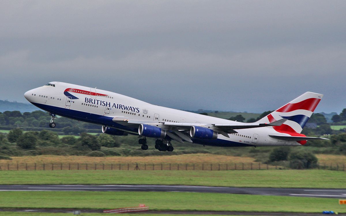 Boeing 747-400 (G-CIVS) - ba b747-4 g-civs dep shannon for heathrow after diverting in the day before 15/7/16.