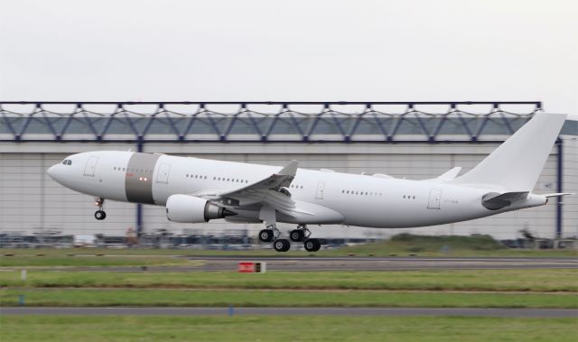 Airbus A330-200 (A7-HHM) - "qaf3" qatar amiri flight a330-202 a7-hhm landing at shannon this evening 8/7/21.