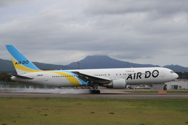 BOEING 767-300 (JA613A) - September 18th 2019:HND-HKD.