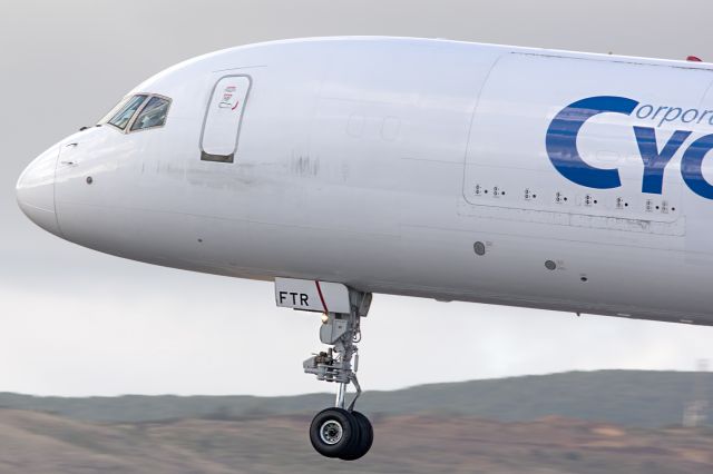 Boeing 757-200 (EC-FTR) - TENERIFE NORTEbr /27/09/2015