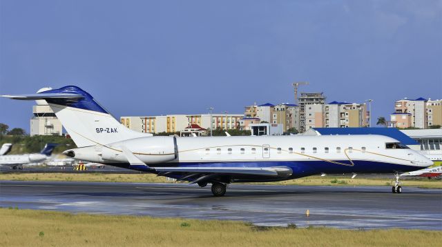 Bombardier Global 5000 (SP-ZAK)