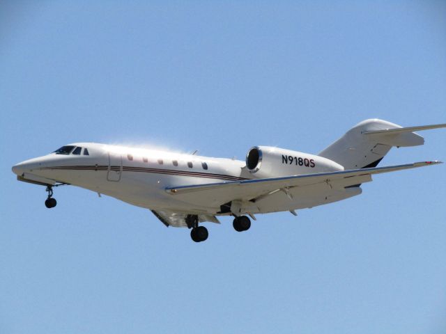 Cessna Citation X (N918QS) - Landing RWY 30