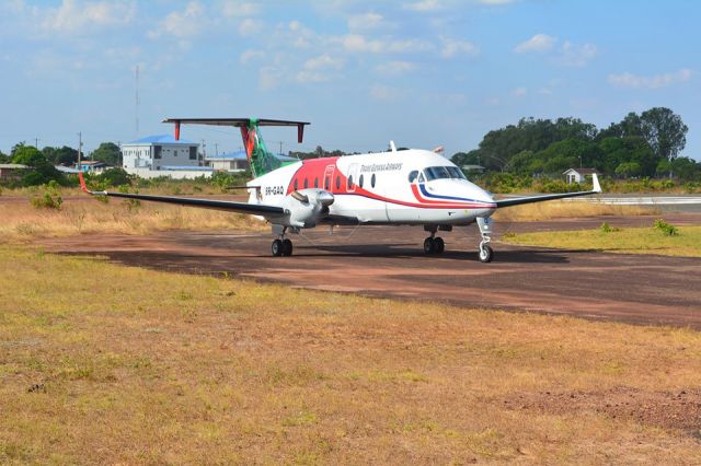 Beechcraft 1900 (8R-GAQ)