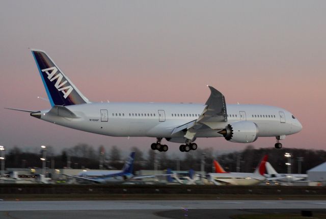 Boeing 787-8 (N1006F)